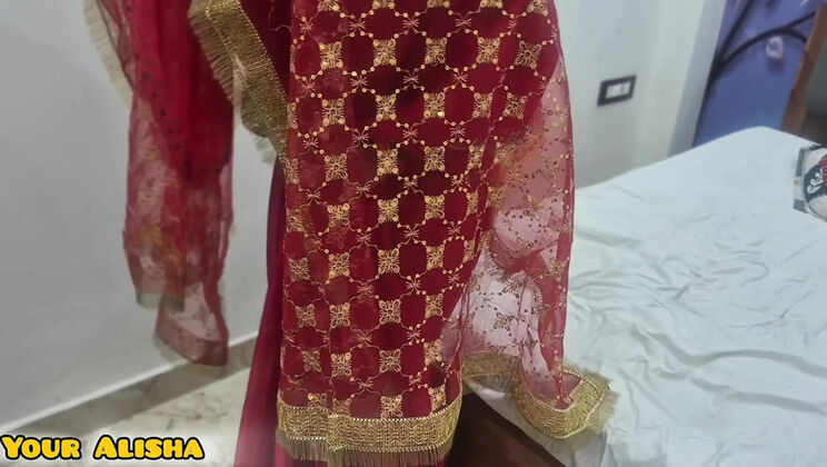 Wedding Day Sex - Indian Homemade Cheating with Photographer and Alisha's Tight Pussy (Part 2) Sammy Sins