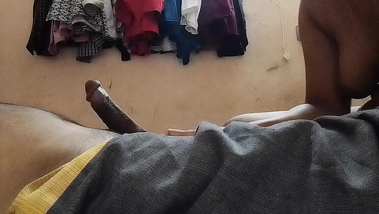 Indian Housewife Bhabhi Homemade Sex With Husband At Home - HD Village Couple