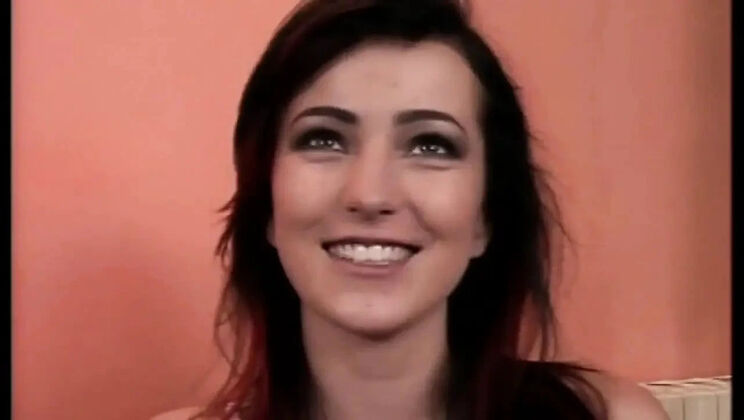 Extreme Amateur Threesome: Brooke Summer & Kate Jones Take Huge Cock Rough Sex Full HD Movie