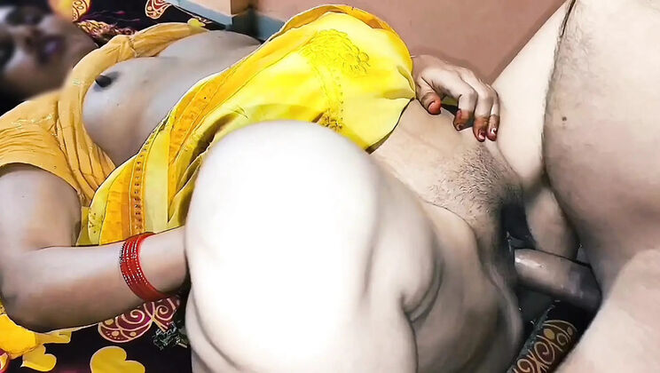 Indian Bhabhi Janvibhabhii Gets Hard Fuck From Boyfriend - Pink Pussy Creampie in Missionary & Doggy