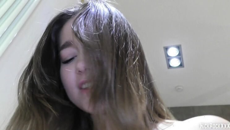 Fucked a Teenager 18 with Big Natural Ass at Home
