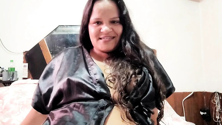 Paty Bumbum Hairy Brazilian BBW Masturbation Video