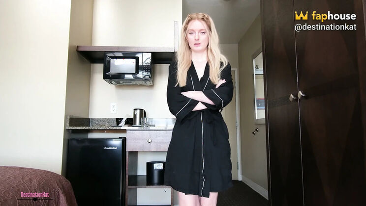 My First Time With Stepdad Makes Him Cum Inside Me