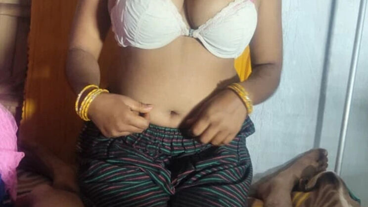 Big stepsister funny big cock Hindi audio desi sex video